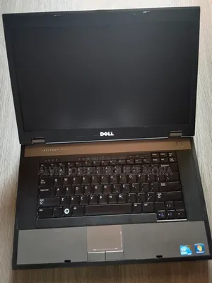 Ordinateur portable Dell Latitude E5510 8GB Intel Core i3 HDD 750GB