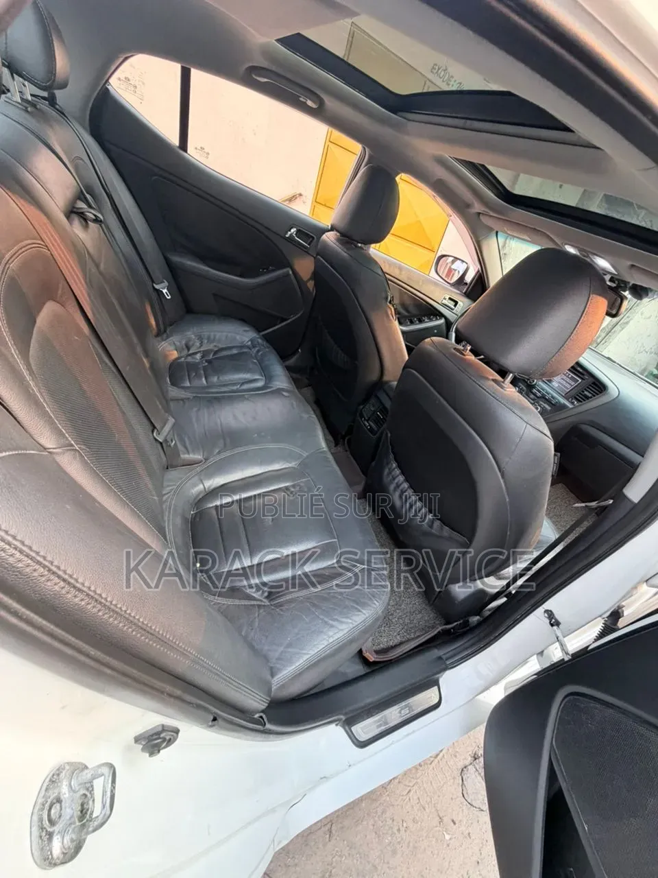 Kia K5 2023 Blanc