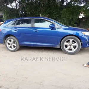 Toyota Venza 2022 Bleu