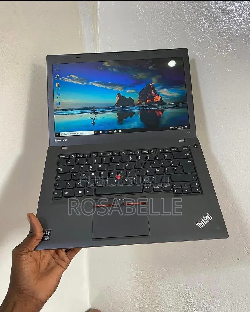 Ordinateur portable Lenovo A10 8GB Intel Core i5 HDD 500GB