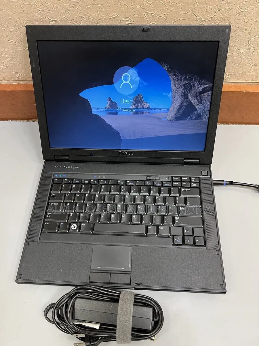 Ordinateur portable Dell Latitude E5400 4GB Intel Core 2 Duo HDD 320GB