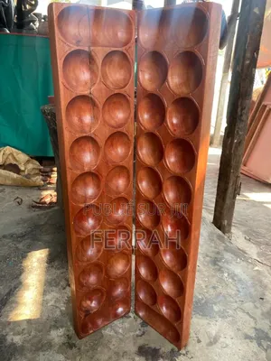 Jeu De Ngola Sculpté À La Main 