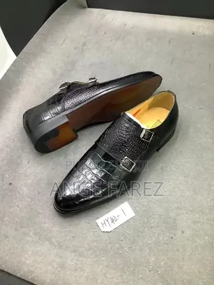 Chaussures Vernisée Boucle
