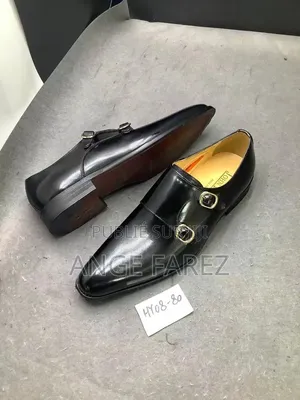 Chaussures Vernisée Boucle