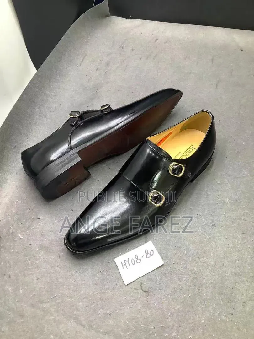Chaussures Vernisée Boucle