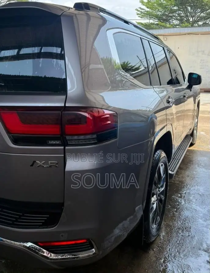 Toyota Land Cruiser Prado 2025 Gris