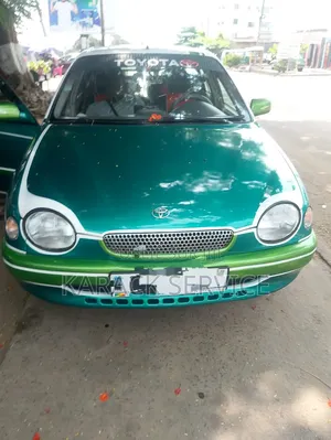 Toyota Corolla 2023 Vert