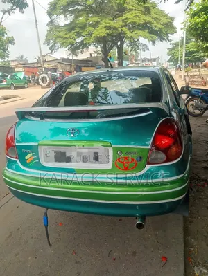 Toyota Corolla 2023 Vert