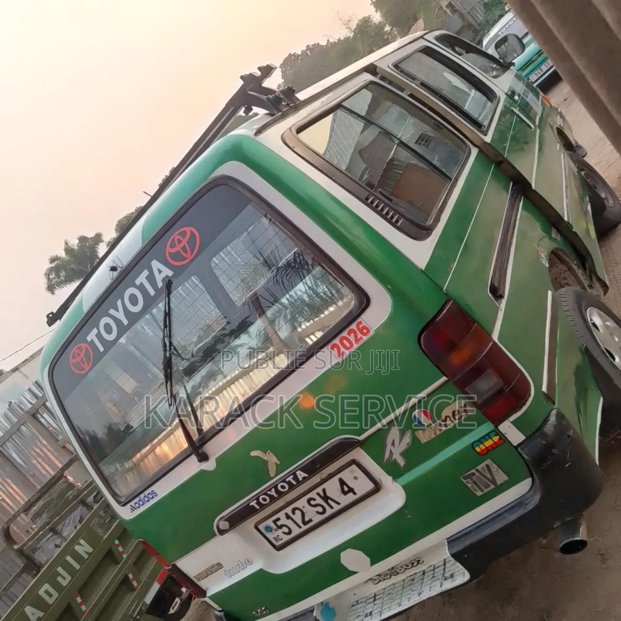 Toyota HiAce 2018 Vert