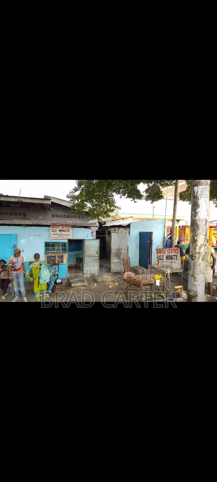À Vendre Parcelle Commerciale Makélékélé