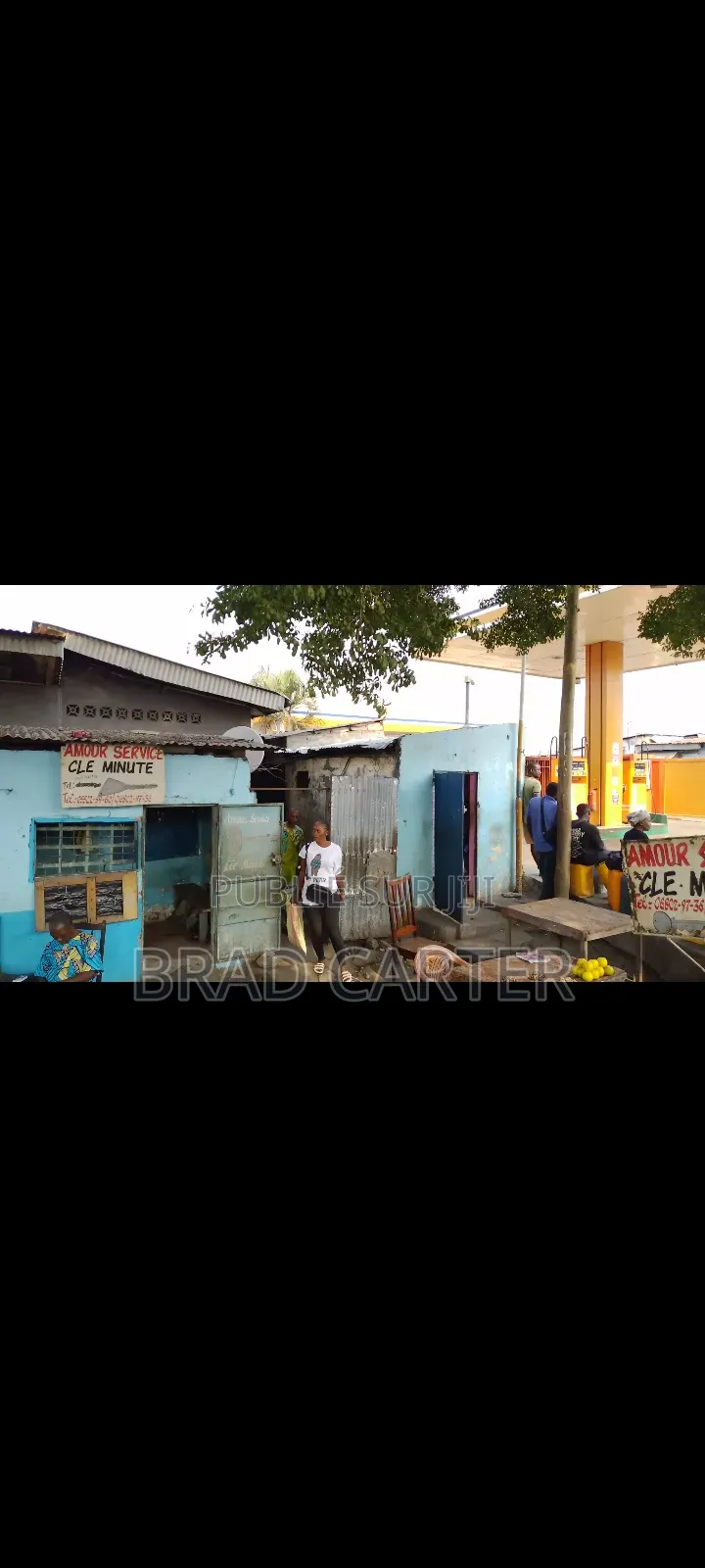 À Vendre Parcelle Commerciale Makélékélé