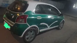 Toyota Yaris 2021 Vert