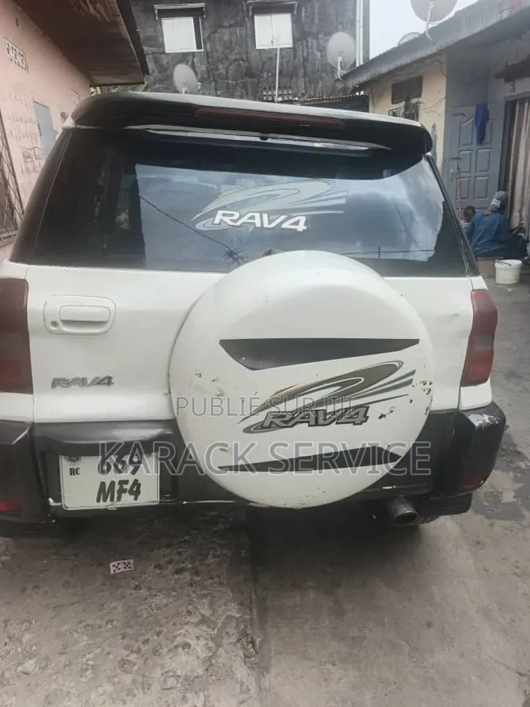 Toyota RAV4 2017 Blanc