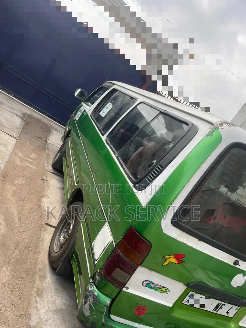 Toyota HiAce 2018 Vert