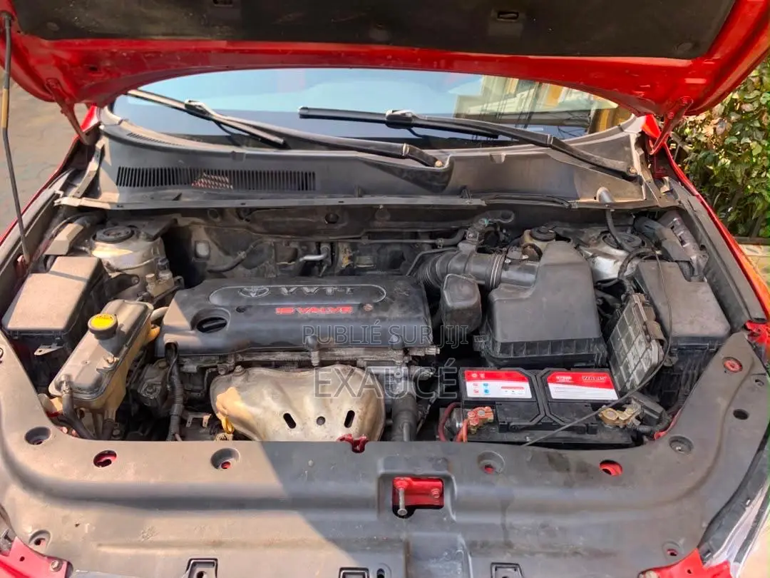 Toyota RAV4 2012 Rouge