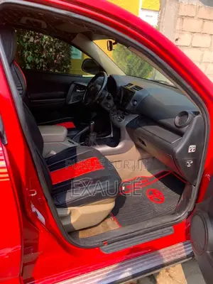 Toyota RAV4 2012 Rouge
