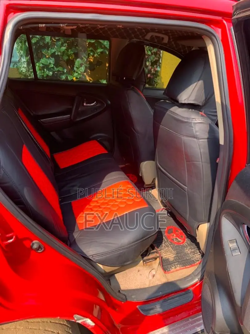 Toyota RAV4 2012 Rouge