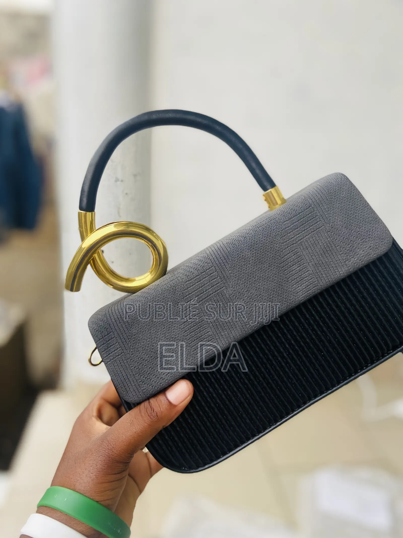 Sac À Main Tendance Et Élégant Pour Femme
