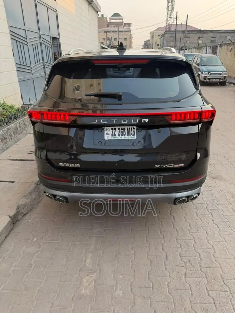 Jetour X70 Plus 2023 Noir